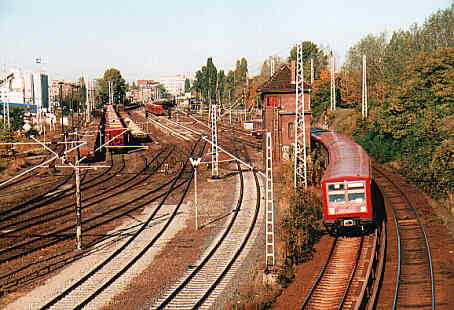 S-Bahn aus Richtung Greifswalder Str.