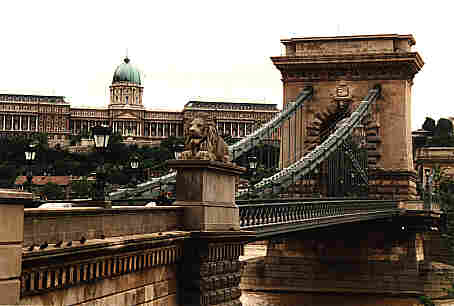 mal wieder die Kettenbr&uuml;cke...